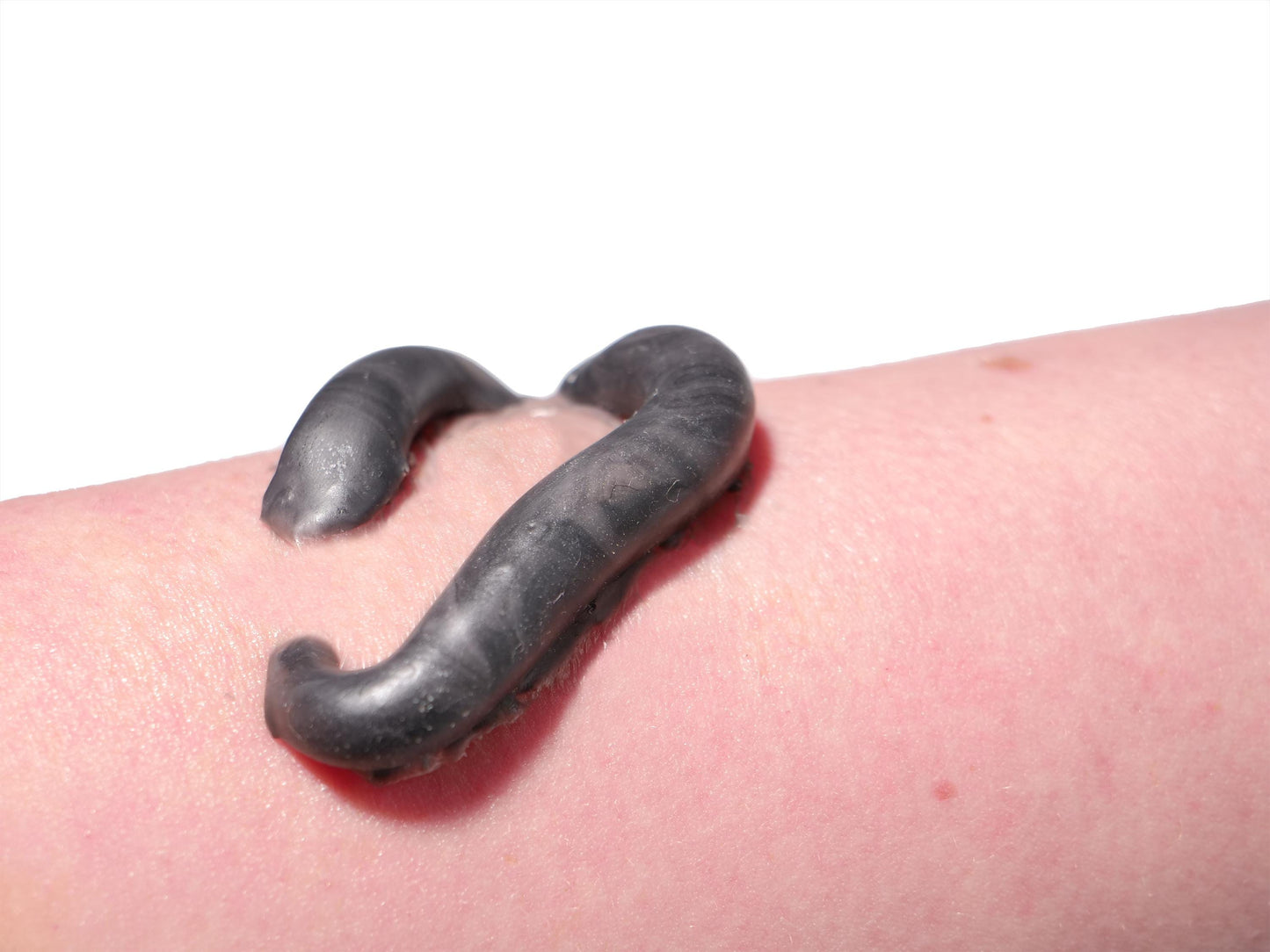 [Item 009: Parasitic Class-L] — Silicone Leech Cluster Prosthetic